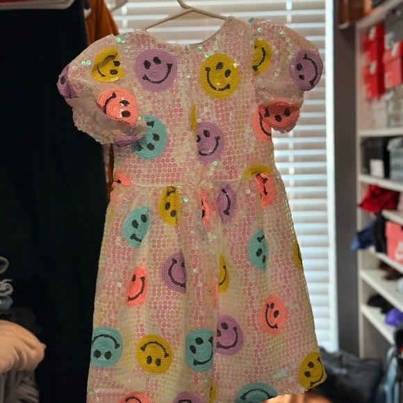 NWT Lola and the Boys Smiley Face Sequin Kids Dress - Picture 3 of 3